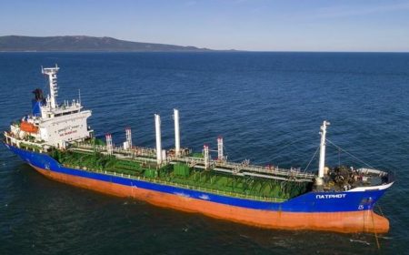 PATRIOT Navi russe nella black list di Trump, sanzioni per trasferimenti di petrolio alla Corea del Nord