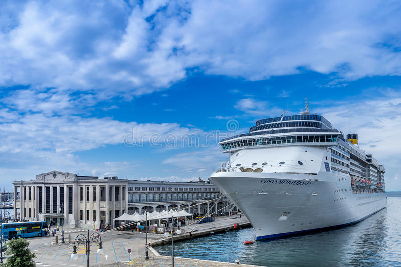 navi da crociera spostate da venezia a Trieste