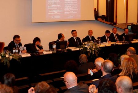 Ravenna Tavola Rotonda Porti Ravenna inaugura il Master in diritto marittimo, portuale e della logistica - Tavola Rotonda Porti: pubblici o privati?