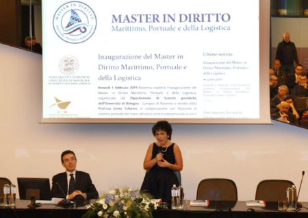 Porti pubblici o privati? Tavola rotonda