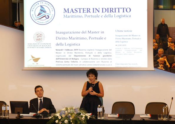 Porti pubblici o privati? Tavola rotonda