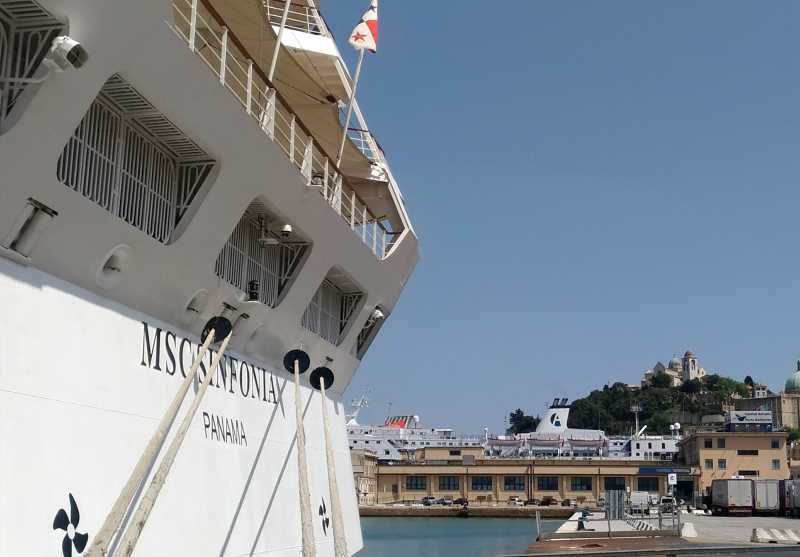 MSC Sinfonia