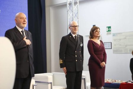 Vidotto Carlone Vidotto: "Ufficiali competenti fanno bene al Paese"- Graduation Day, Accademia Marina Mercantile /INTERVISTE