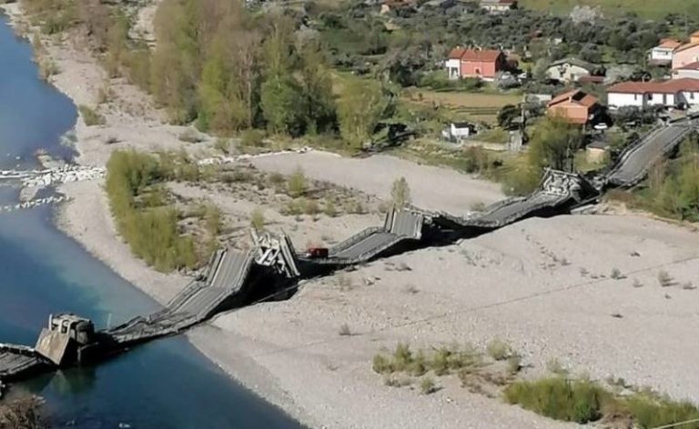 Ponte Magra
