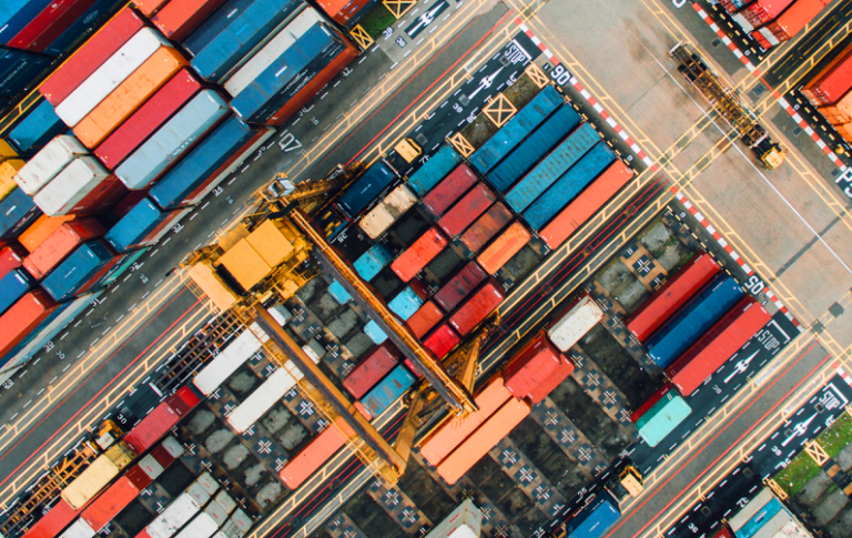 Terminal container