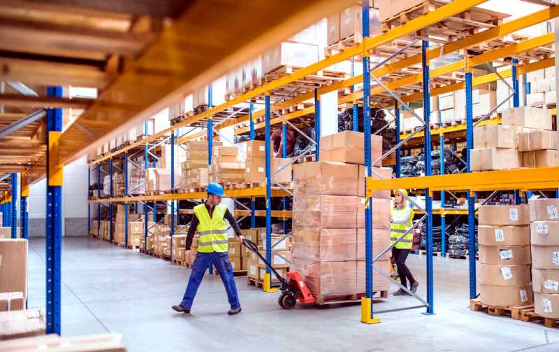 lavoratori logistica