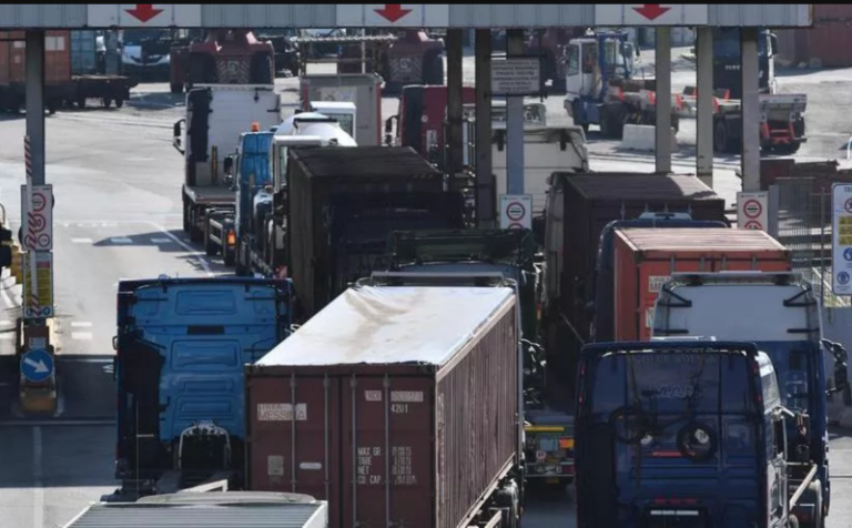 Tir porto