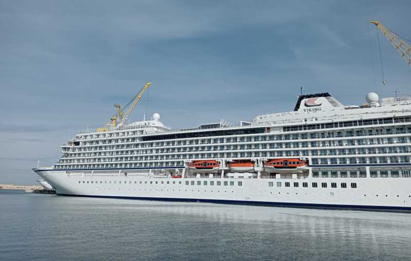 Viking Neptune