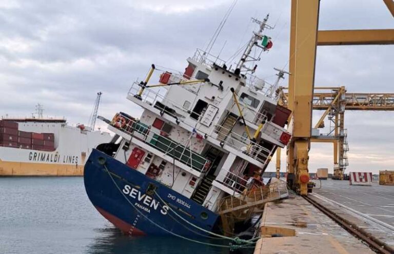 Nave Sbandata
