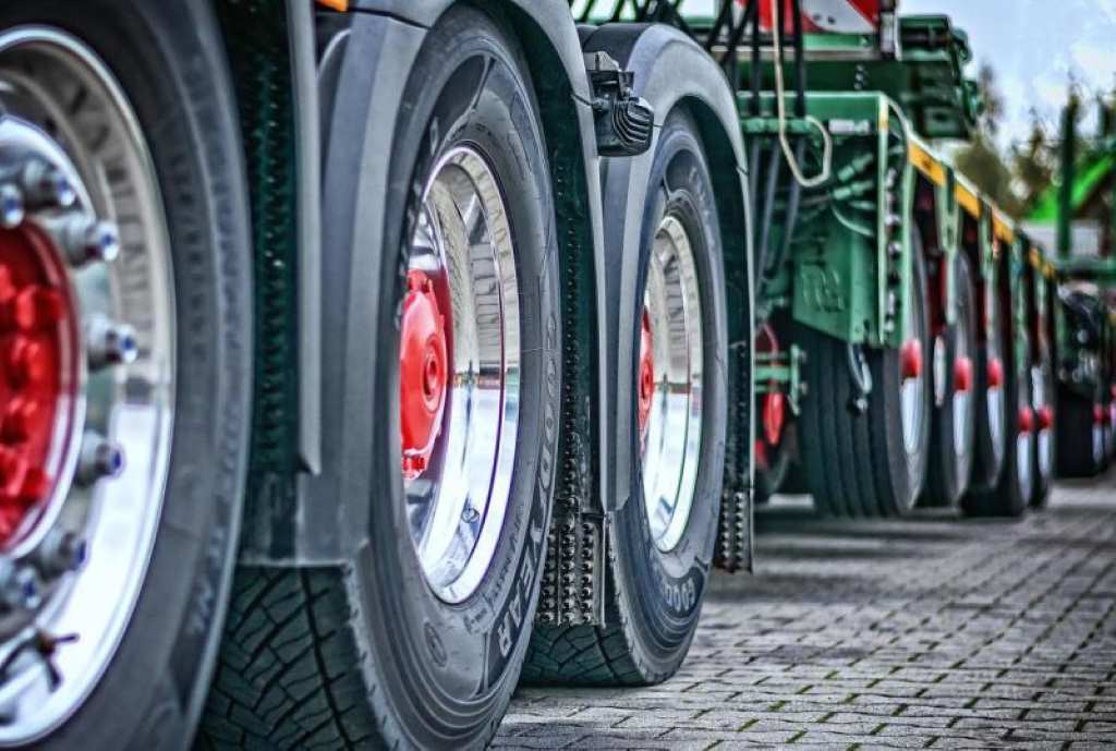 Gomme camion