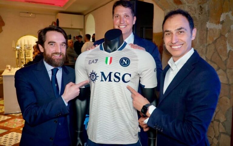 SSC Napoli e MSC Crociere presentanto la nuova maglia “Everywhere Jersey” limited edition