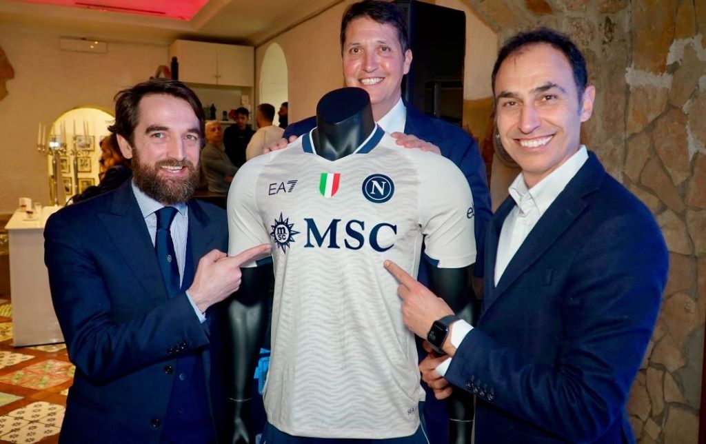 SSC Napoli e MSC Crociere presentanto la nuova maglia Everywhere Jersey limited edition Corriere Marittimo