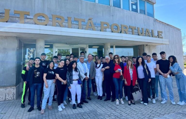 Gioia Tauro studenti