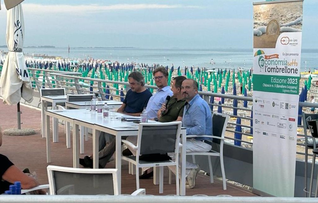 economia sotto l'ombrellone