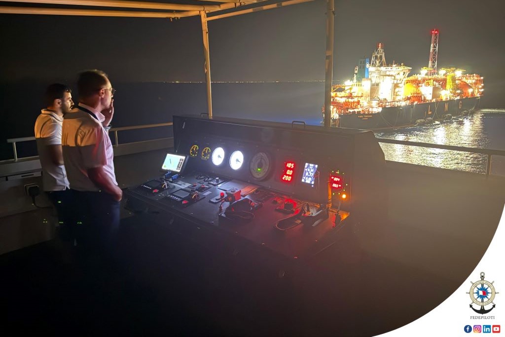 Nave Rigassificatore