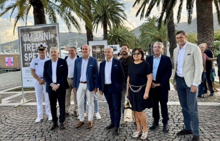 Spezia Mostra foto